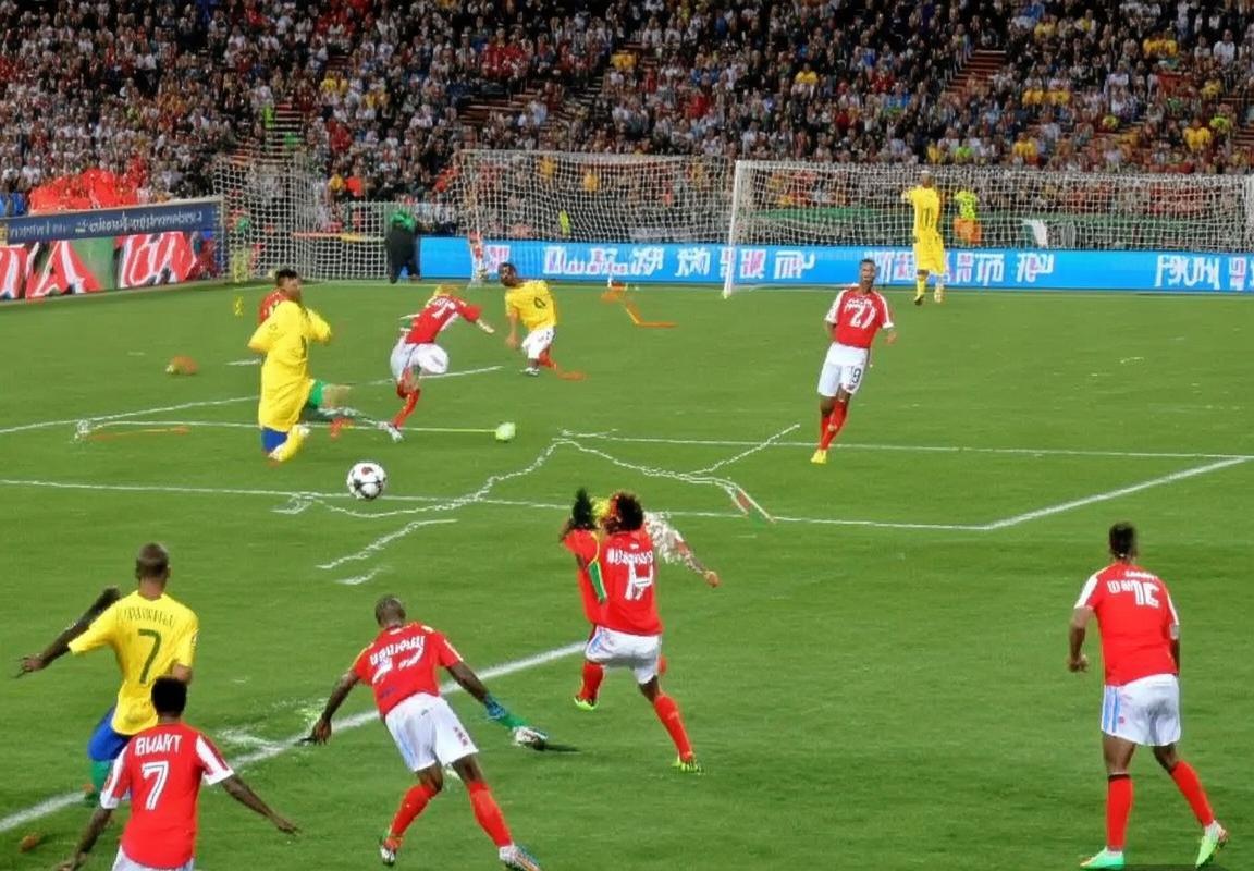 巴西瑞士足球对决：关键时刻战术解析与球员亮点